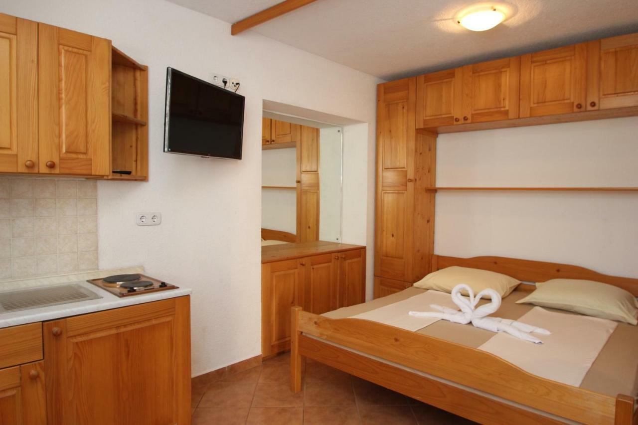 Appartments Mali Raj Vrsar Dış mekan fotoğraf
